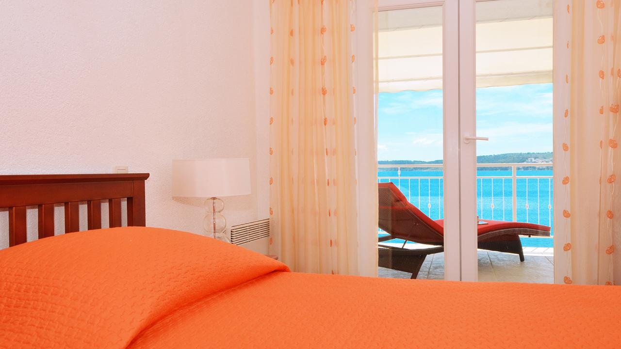 Gem Of The Sea Luxury Beach Apartment With Brand New Heating Infinity Pool تروغير المظهر الخارجي الصورة