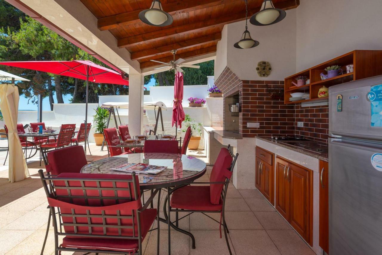 Gem Of The Sea Luxury Beach Apartment With Brand New Heating Infinity Pool تروغير المظهر الخارجي الصورة