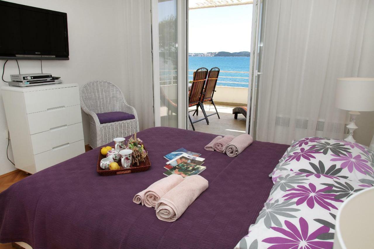 Gem Of The Sea Luxury Beach Apartment With Brand New Heating Infinity Pool تروغير المظهر الخارجي الصورة