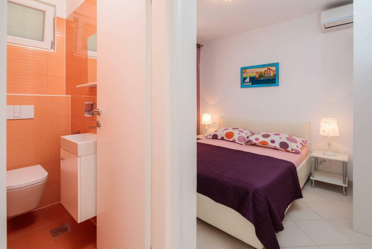 Gem Of The Sea Luxury Beach Apartment With Brand New Heating Infinity Pool تروغير المظهر الخارجي الصورة