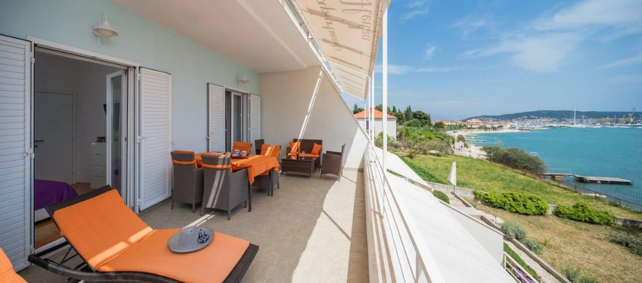 Gem Of The Sea Luxury Beach Apartment With Brand New Heating Infinity Pool تروغير المظهر الخارجي الصورة